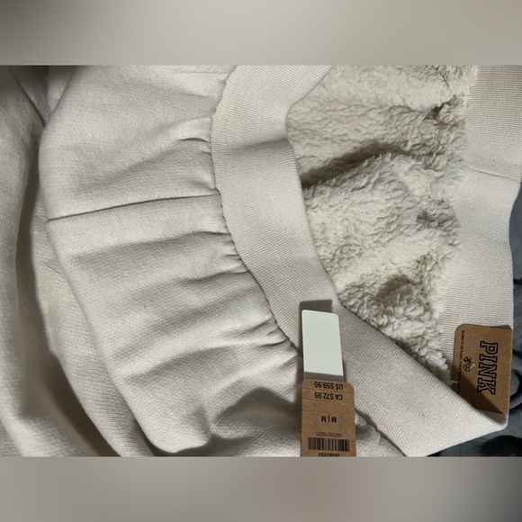 Pink REVERSIBLE
SHERPA JOGGER - Picture 5 of 5